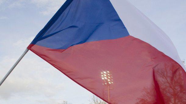 Чешкият президент Милош Земан разреши на 103 граждани на републиката