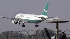 самолет пакистански международни линии