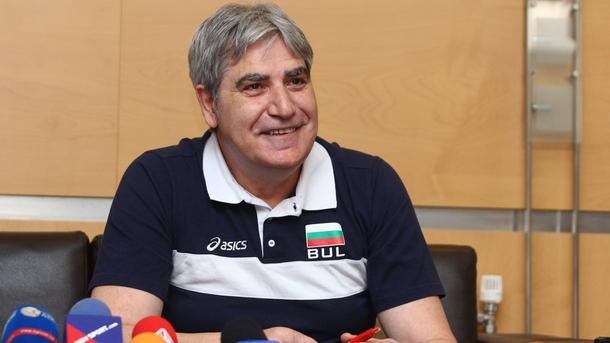 Бившият селекционер на България Камило Плачи ще бъде новият селекционер
