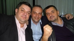 Мартин Славов /в средата/ е един от участниците в скандалния запис