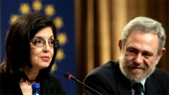 Меглена Кунева няма да прави партия, засега