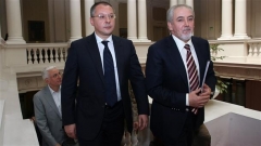 В Народното събрание бе внесен вотът на недоверие към правителството на Бойко Борисов.