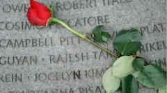 Мемориал за жертвите на полет 103 на ПанАм в Арлингтън, САЩ
