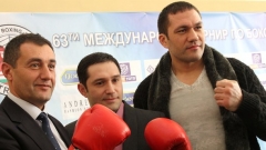 Свилен Нейков (вляво) и Кубрат Пулев