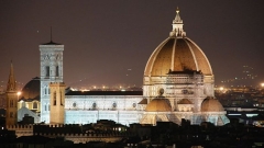 Катедралата „Санта Мария дел Фиоре” във Флоренция, Италия, е петата по големина в света.