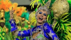 Във вихъра на самбата по време на карнавала в Рио де Жанейро