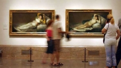 Едни от най-известните картини на Гоя са „Голата Маха” и „Облечената Маха”. Дълги години се предполага, че модел за платната е дългогодишната любовница на художника херцогиня Алба.
