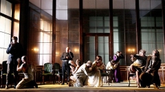 Сцена от операта „Сигизмунд” по време на фестивала в  Пезаро, 2010 година.