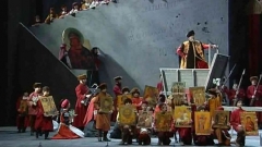 Сцена от спектакъла на операта „Хованщина” в парижката Гранд опера.