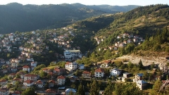 Pamje nga fshati i bukur malor Momçillovci