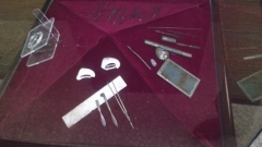Disa nga instrumentet kirurgjike të gjetura në fshatin Karanovo