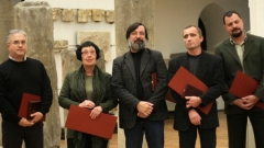 Arkeologët e dekoruar (nga e majta në të djathtë): Georgi Nehrizov, Pavlina Vlladkova, Totko Stojanov, Krasimir Nikov dhe Hristo Popov