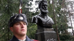 Më 2 qershor populli bullgar nderon kujtimin e poetit Hristo Botev dhe të dëshmorëve të atdheut.