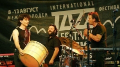 Në fotografinë (nga e majta në të djathtë): Stojan Jankullov, Millen Kukosharov dhe Hristo Jocov