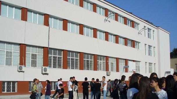 Sagata S Matematicheska Gimnaziya I Uchilishe Zahari Stoyanov Prodlzhava Novini